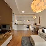 Charming & Cozy Ambiente 3* Bratislava