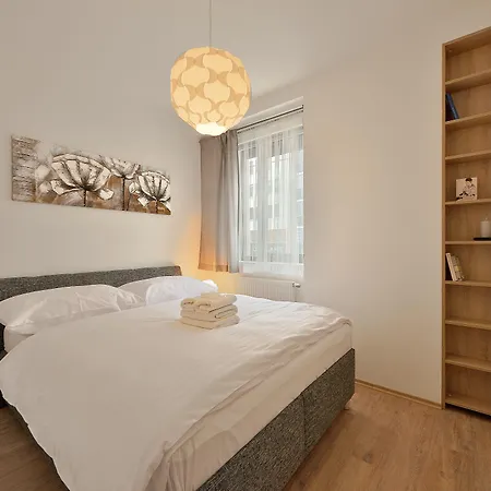 Charming & Cozy Ambiente Apartmanhotel Pozsony