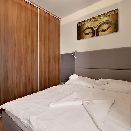 Lägenhet Charming & Cozy Ambiente *