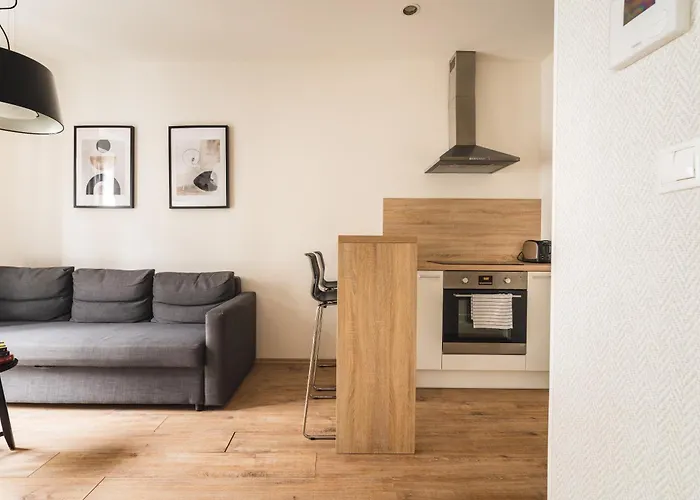 Charming & Cozy Ambiente 3* Bratislava