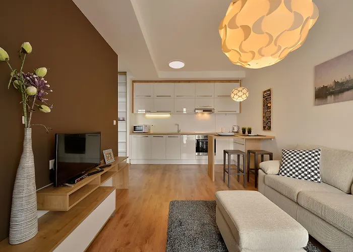 Charming & Cozy Ambiente 3* براتسيلافا