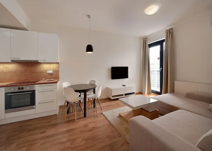 Charming & Cozy Ambiente 3* براتسيلافا