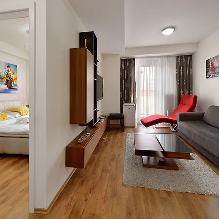 Charming & Cozy Ambiente Apart-hotel 3*