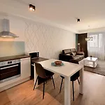 Aparthotel Charming & Cozy Ambiente Bratislava