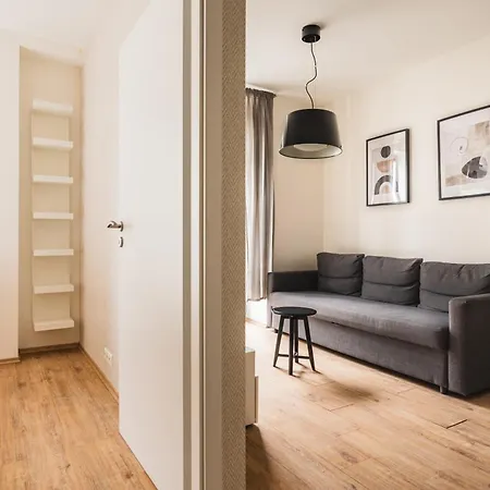 Charming & Cozy Ambiente 3* Bratislava