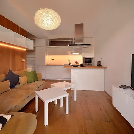 דירה Charming & Cozy Ambiente ברטיסלאבה